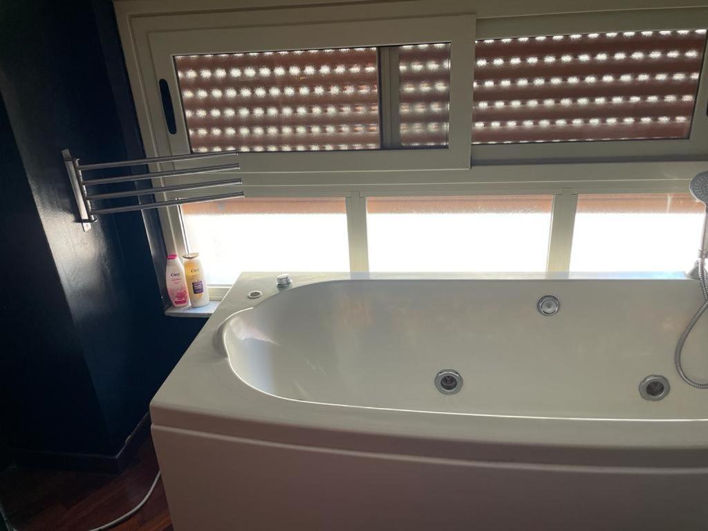 Locami Holiday&Rooms Suite Jolanda CTA Exteriör bild