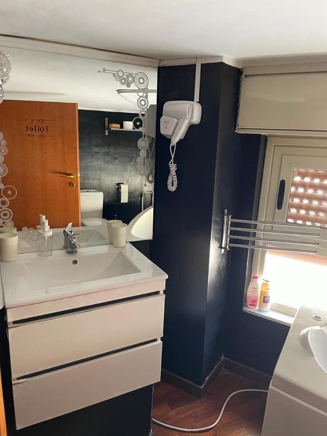 Locami Holiday&Rooms Suite Jolanda CTA Exteriör bild
